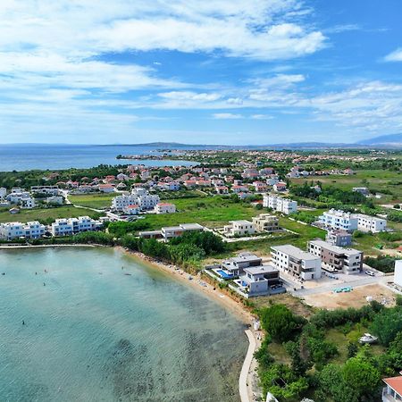 Deluxe Apartments Privlaka On The Sand Exterior photo