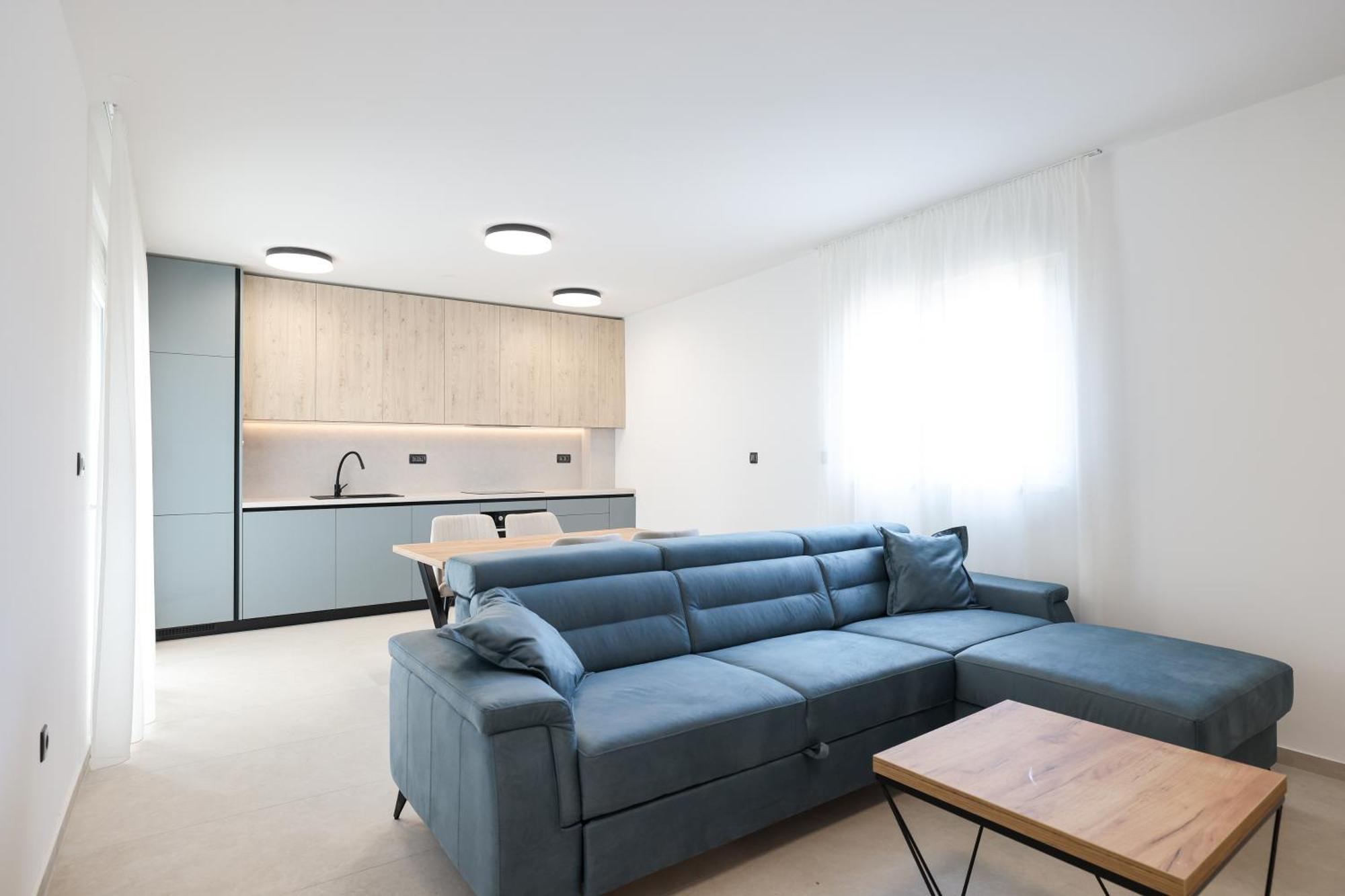 Deluxe Apartments Privlaka On The Sand Room photo